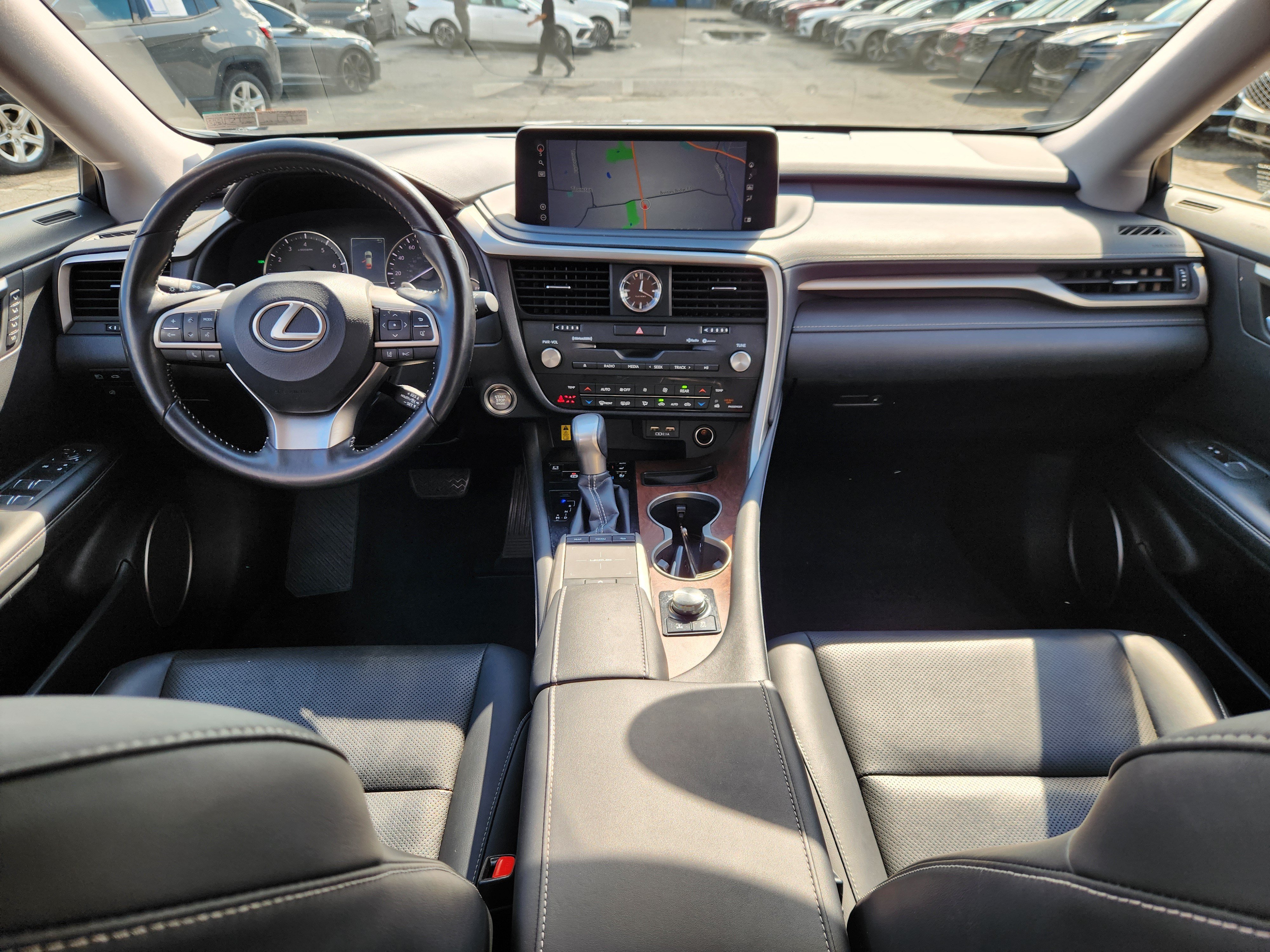 Used 2021 Lexus RX 350L Premium w/ Premium Package AWD/4WD image 8