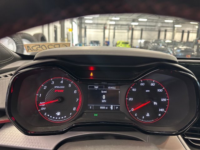 Used 2024 Chevrolet Trax RS w/ Driver Confidence Package FWD image 22