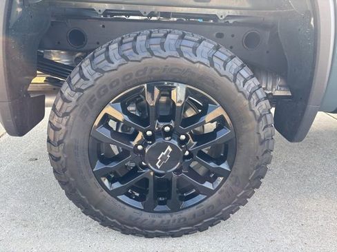 New 2026 Chevrolet Silverado 2500 LT w/ Trail Boss Package image 9