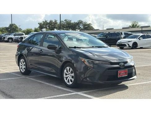 Certified 2024 Toyota Corolla LE FWD image 3