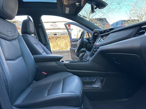 Used 2023 Cadillac XT5 Sportv w/ Technology Package AWD/4WD image 28