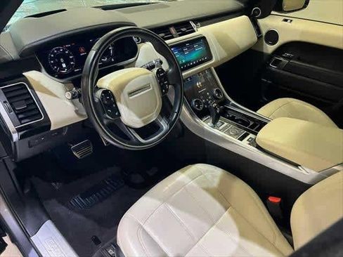 Used 2021 Land Rover Range Rover Sport HSE image 2