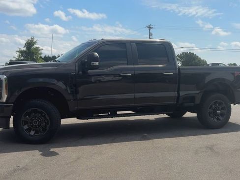 Used 2024 Ford F250 XL w/ STX Appearance Package AWD/4WD image 5