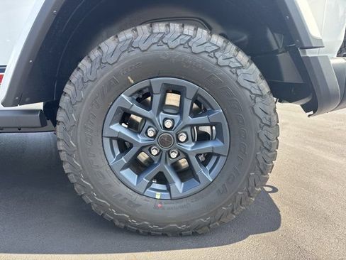 New 2026 Jeep Wrangler Unlimited Sport w/ Dual Top Group AWD/4WD image 18