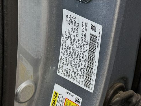 Used 2025 Honda CR-V EX image 12