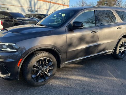 Used 2021 Dodge Durango GT image 1