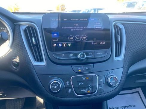 Used 2023 Chevrolet Malibu LS image 17