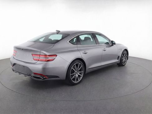Used 2025 Genesis G70 2.5T AWD/4WD image 9
