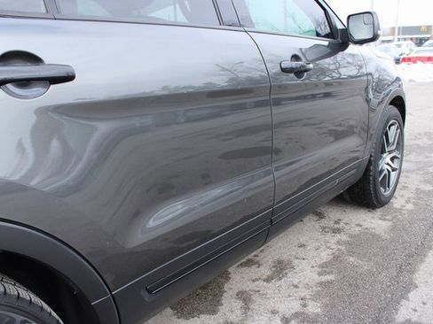 Used 2018 Ford Explorer Sport image 51