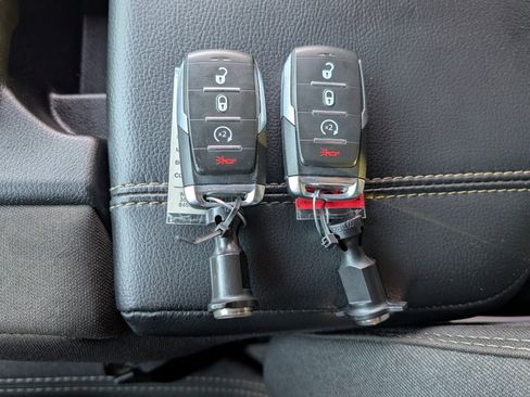 Used 2025 RAM 1500 Classic Warlock image 34