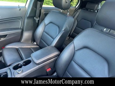 Used 2018 Mercedes-Benz GLA 250 image 10