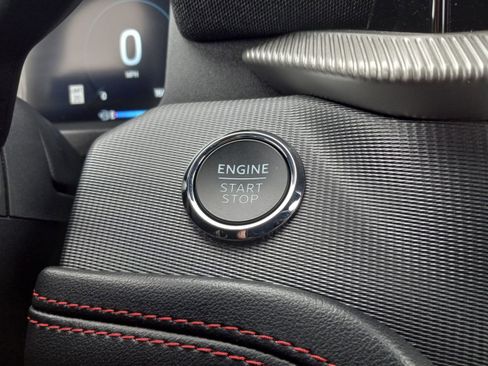 Used 2025 Ford Explorer ST-Line w/ ST-Line Street Pack image 23