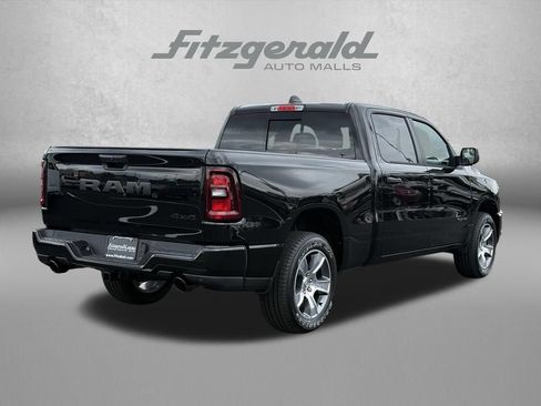 New 2026 RAM 1500 Express AWD/4WD image 5