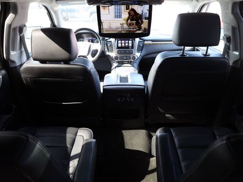 Used 2017 GMC Yukon Denali w/ Enhanced Security Package image 23