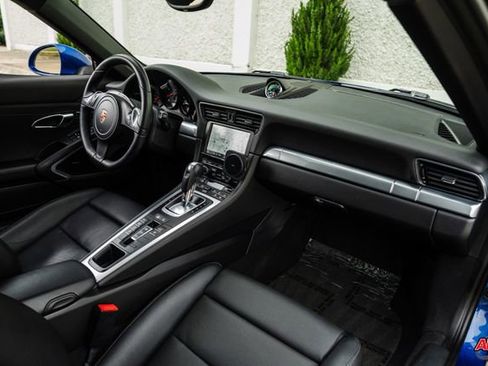 Used 2013 Porsche 911 Carrera RWD image 24