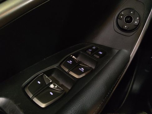 Used 2018 Hyundai Santa Fe Sport w/ 2.4L Value Package 02 FWD image 27