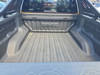 New 2025 GMC Canyon AT4 w/ Nightfall Edition video 5