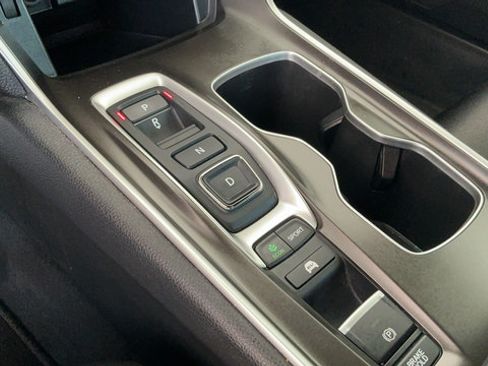Used 2022 Honda Accord Sport image 17