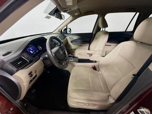 Used 2021 Honda Pilot EX image 21