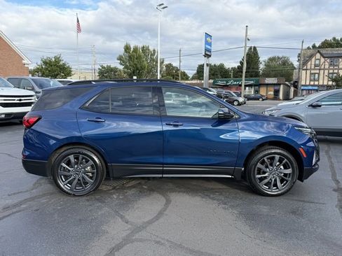 Used 2022 Chevrolet Equinox RS w/ RS Leather Package image 8