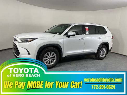 New 2026 Toyota Grand Highlander XLE image 1