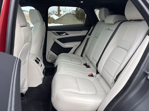 Certified 2025 Jaguar F-PACE R-Dynamic S image 25