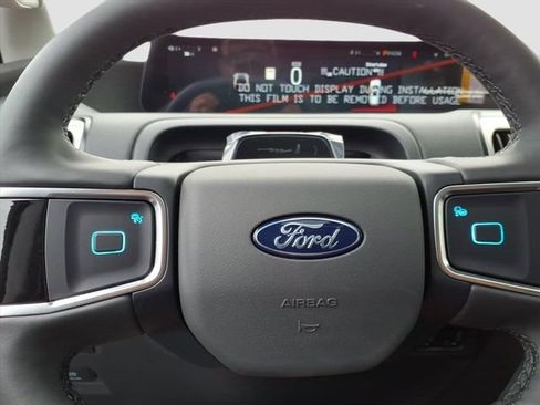 New 2025 Ford Expedition Max Active image 19