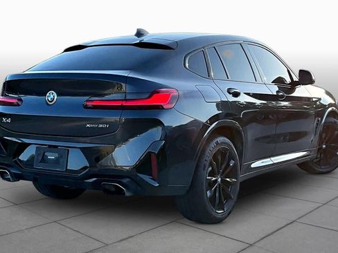 Used 2022 BMW X4 xDrive30i w/ Parking Assistance Package AWD/4WD image 13