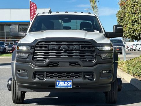 New 2026 RAM 5500 Tradesman AWD/4WD image 8