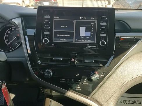 Used 2023 Toyota Camry SE w/ Protection Package (Q2) (TMS) image 20