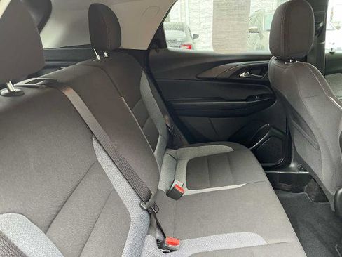 Certified 2023 Chevrolet TrailBlazer LT w/ Convenience Package FWD image 24
