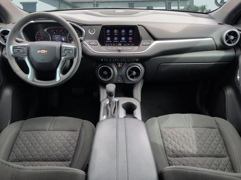Used 2021 Chevrolet Blazer LT FWD image 26
