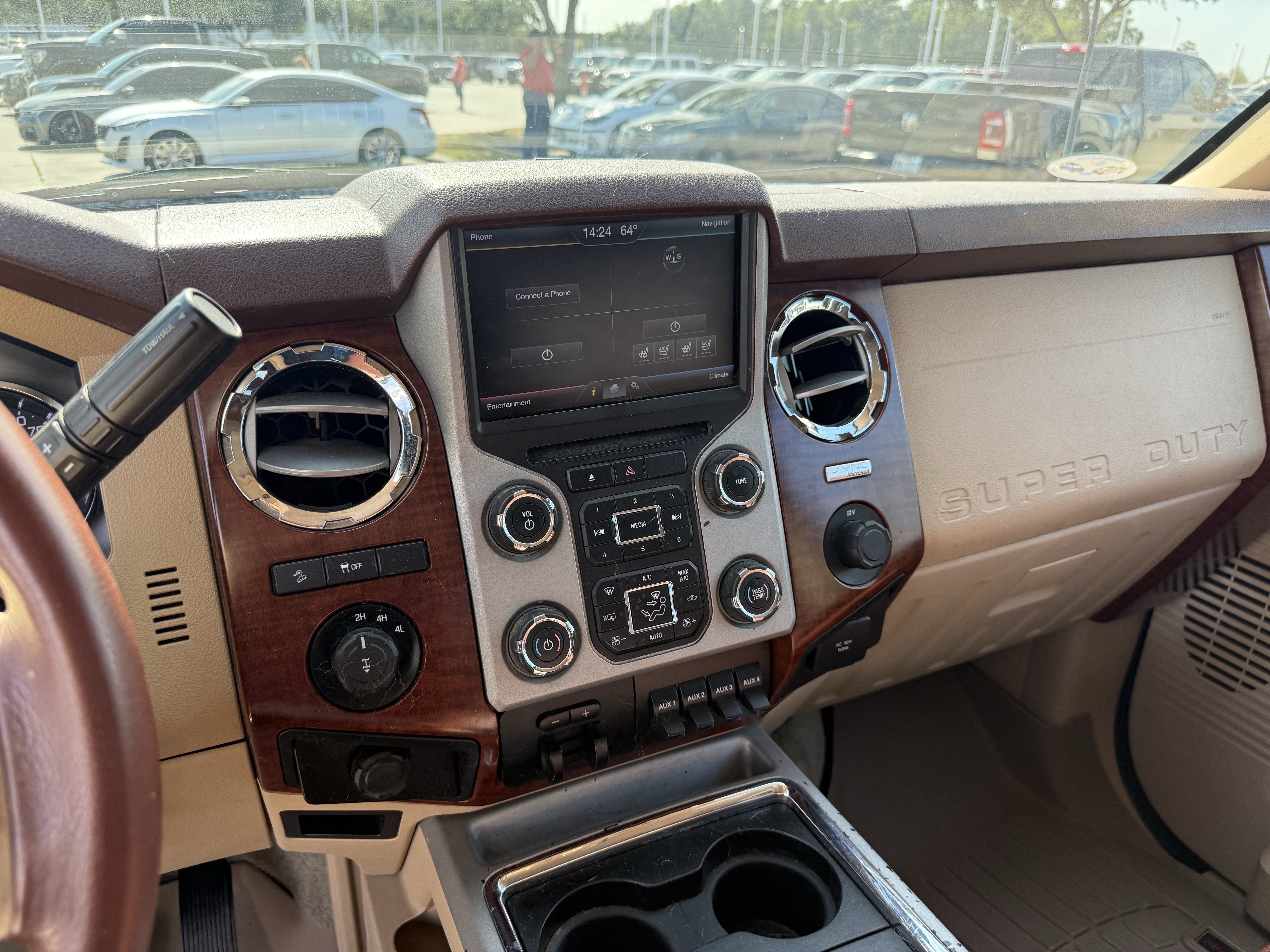 Used 2014 Ford F250 King Ranch w/ FX4 Off-Road Package AWD/4WD image 19