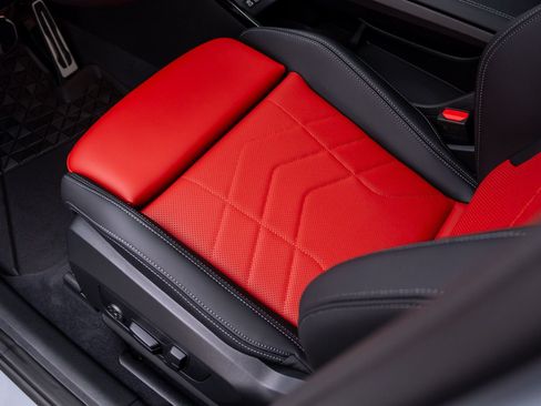 New 2026 BMW X2 M35i w/ Technology Package AWD/4WD image 17