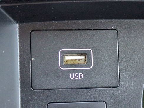 Certified 2021 Hyundai Santa Fe Limited image 23