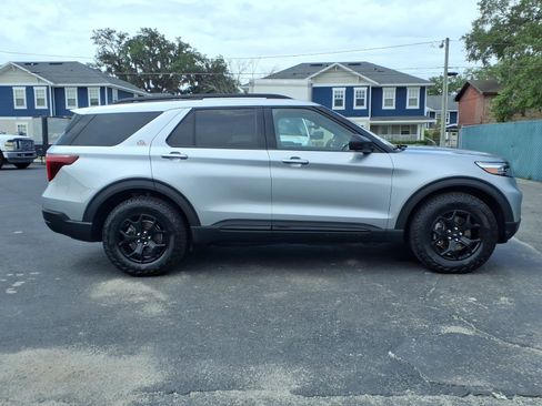 Used 2023 Ford Explorer Timberline AWD/4WD image 8