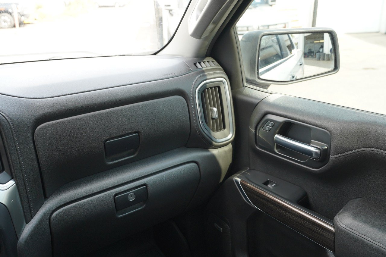Used 2021 Chevrolet Silverado 1500 LT Trail Boss w/ Convenience Package II AWD/4WD image 8