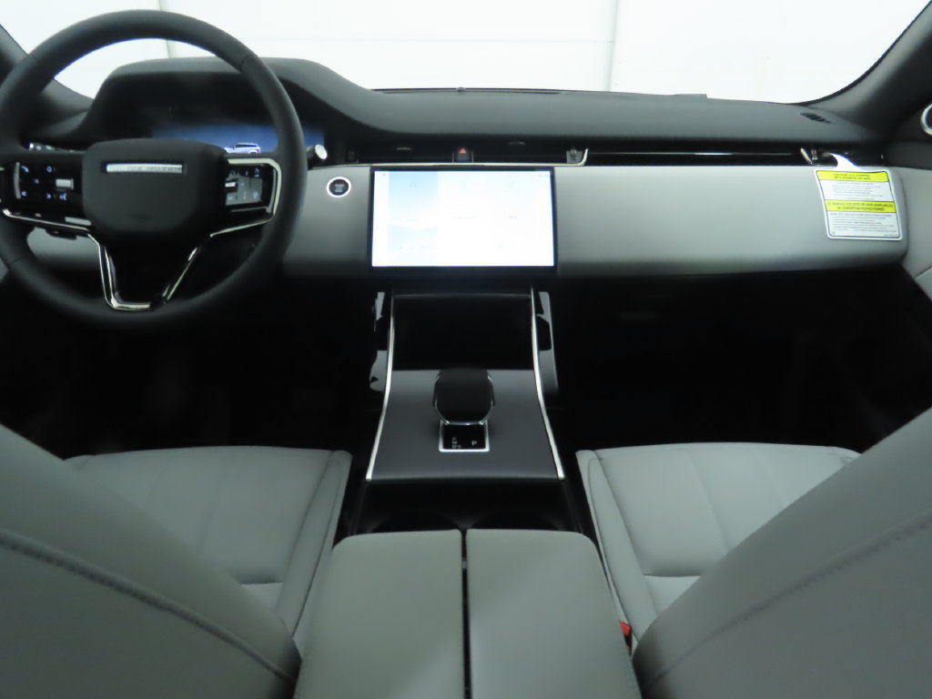 Used 2026 Land Rover Range Rover Evoque S AWD/4WD image 13
