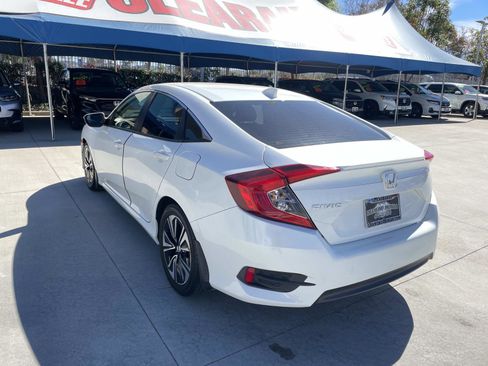 Used 2018 Honda Civic EX-T image 27