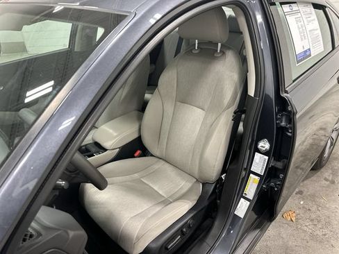 Used 2023 Honda Accord EX image 13