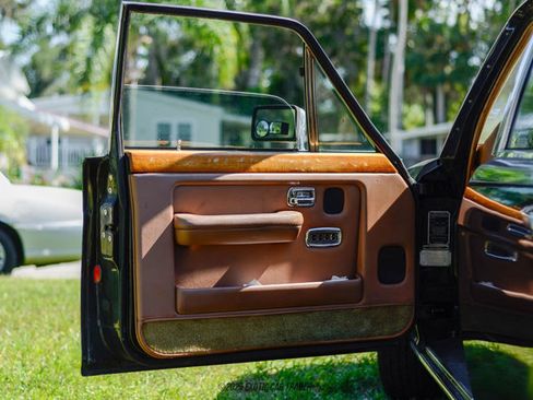 Used 1991 Rolls-Royce Silver Spur II image 20