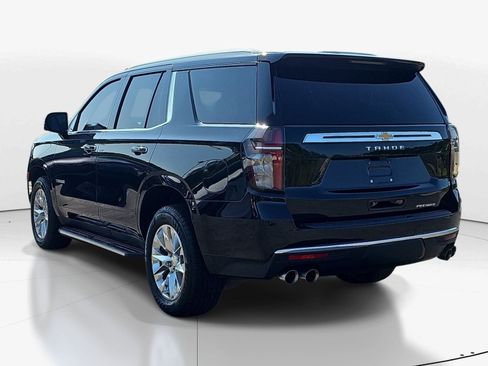 Used 2021 Chevrolet Tahoe Premier w/ Premium Package AWD/4WD image 6