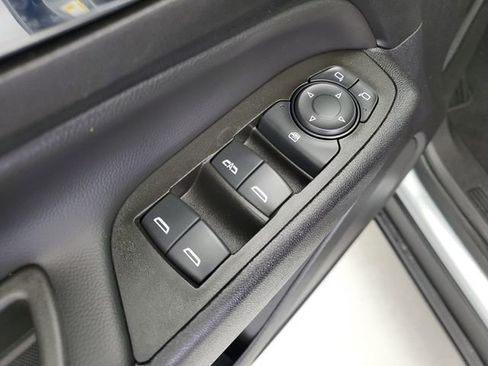 Used 2023 Chevrolet Equinox LT FWD image 22