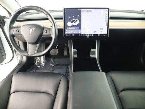 Used 2018 Tesla Model 3 Long Range AWD/4WD image 17