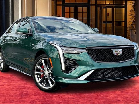 Used 2025 Cadillac CT4 Sport image 2