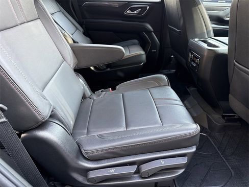 Used 2024 Chevrolet Tahoe RST w/ RST Performance Edition image 15