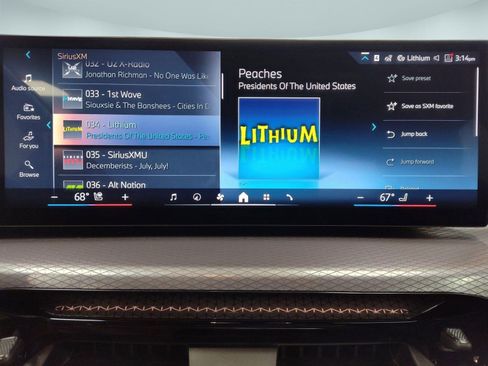 Used 2025 BMW 330i xDrive Sedan w/ Convenience Package AWD/4WD image 20