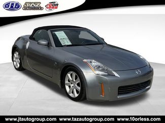 Used 2004 Nissan 350Z Enthusiast w/ Side Airbags Pkg RWD video 1