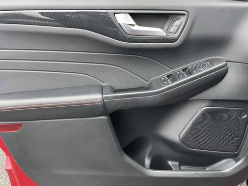 Used 2025 Ford Escape ST-Line w/ Tech Pack #1 image 22