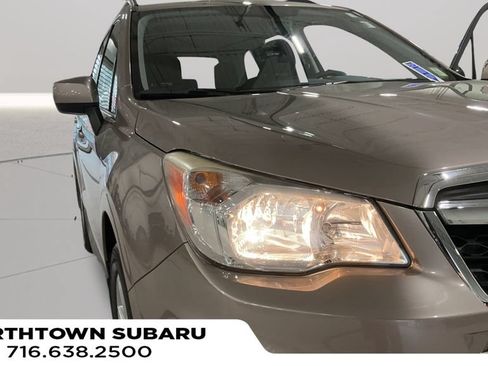 Used 2015 Subaru Forester 2.5i Premium w/ All-Weather Package AWD/4WD image 31